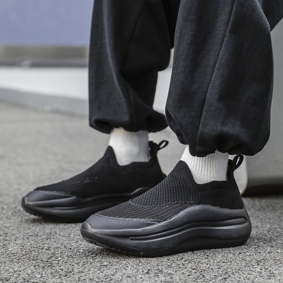 Damen Sportliche Slip-On Sneakers mit atmungsaktivem Strickoberteil und flexiblem Fußbett R&B