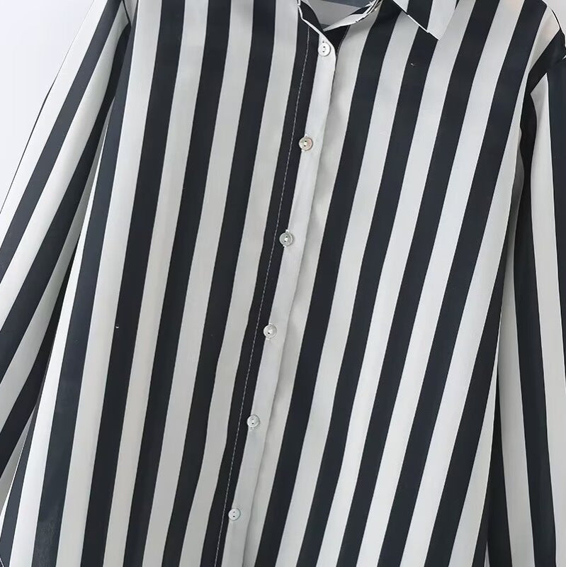 Damen elegante Bluse mit modernem Streifenmuster und klassischem Kragen R&B