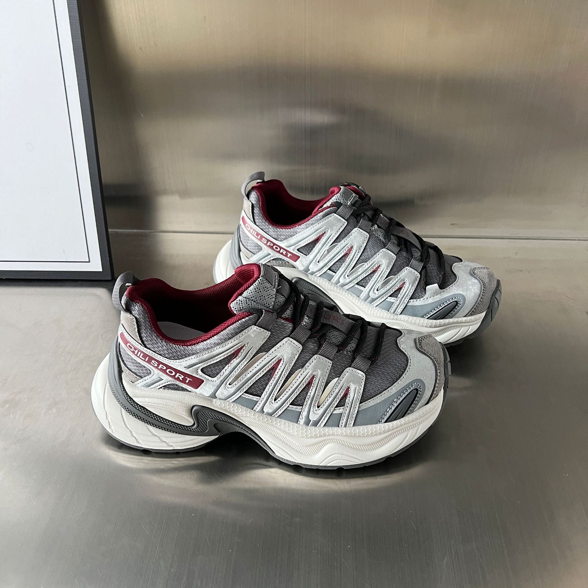 Damen Sportliche Lifestyle-Sneaker mit atmungsaktiven Mesh-Einsätzen und dämpfendem Fußbett R&B