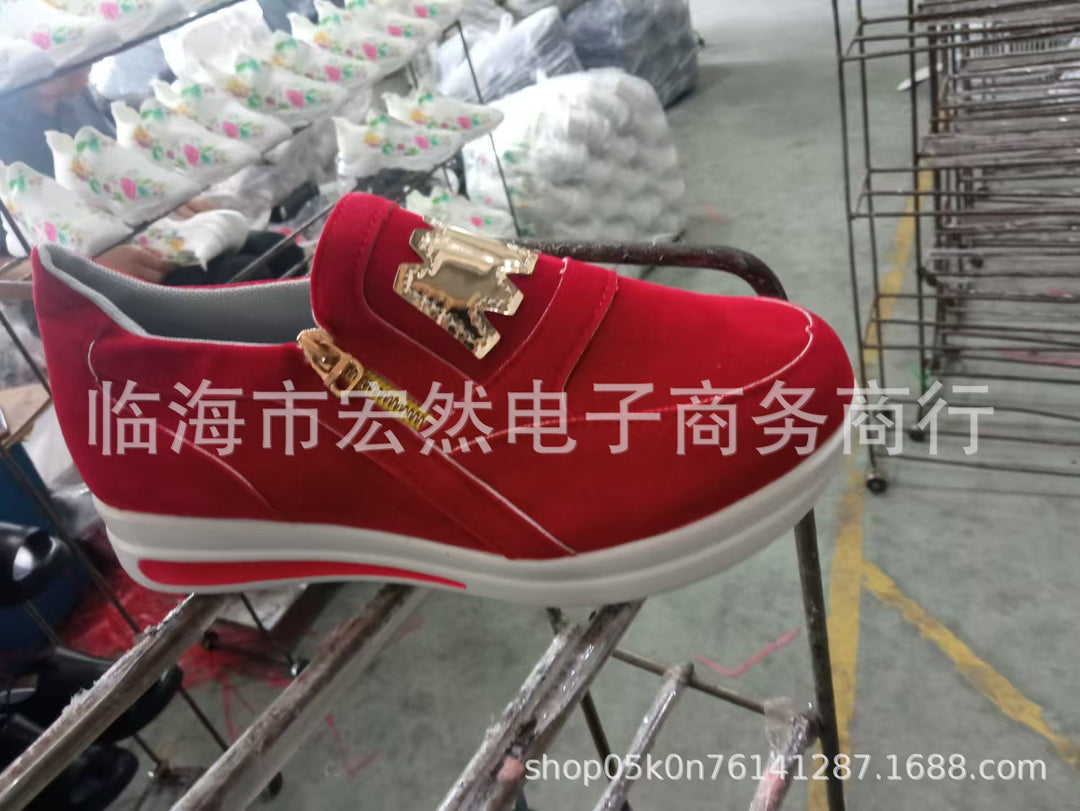 Damen Slip-On Sneakers mit goldenem Reißverschluss und trendigem Design R&B