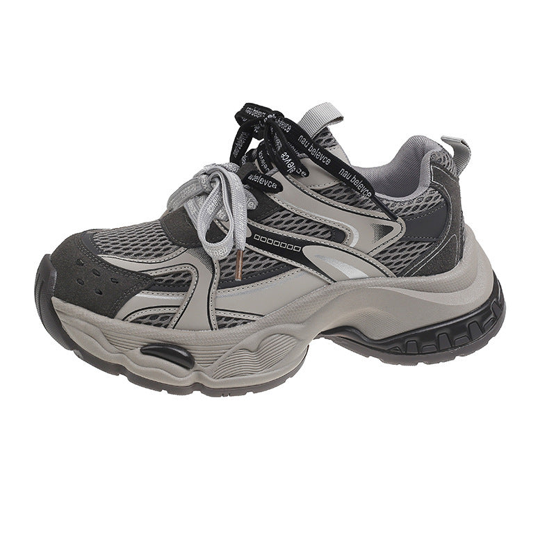 Damen Sportliche Sneakers mit innovativem Design und atmungsaktiver Obermaterialstruktur R&B