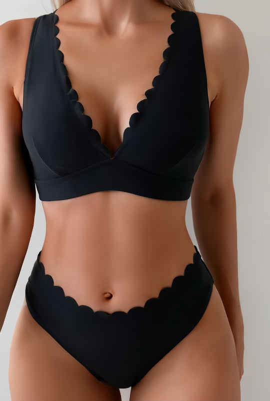 Damen Bikini-Set mit eleganten Wellenkanten und tiefem V-Ausschnitt R&B