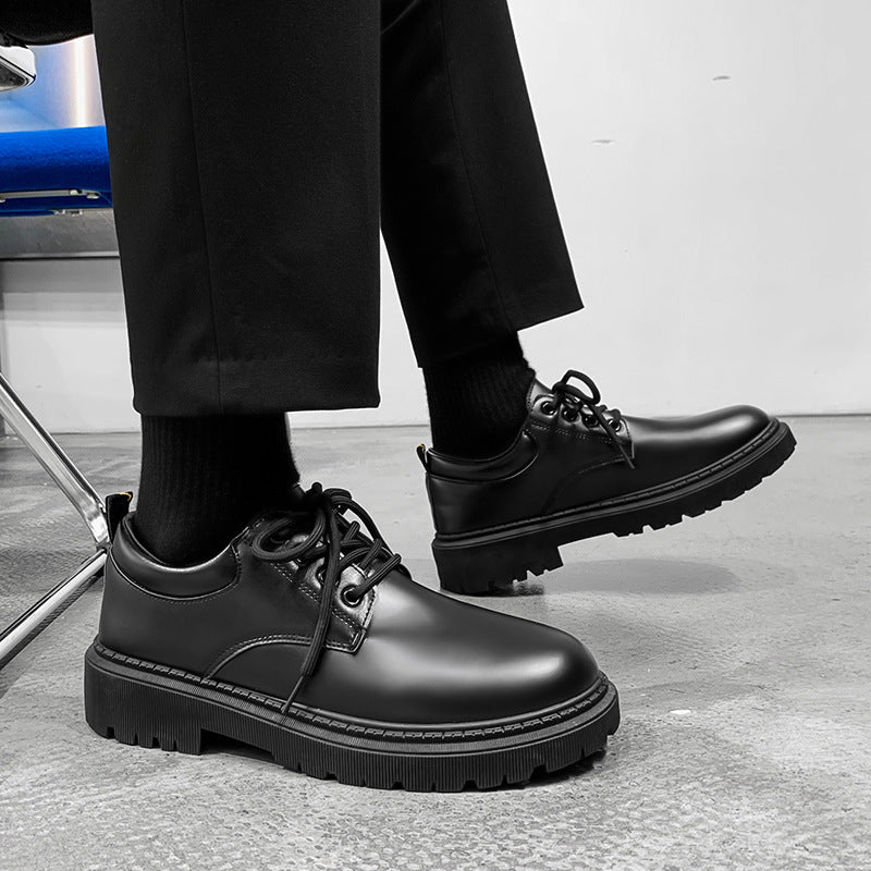 Herren Schnürschuhe mit rutschfester Sohle von