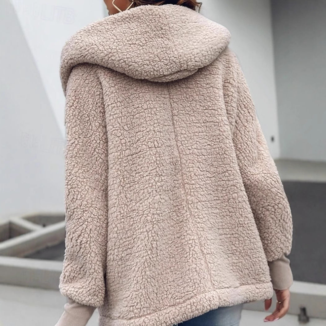 Damen Flauschige Teddyjacke mit oversized Kragen und praktischen Taschen R&B