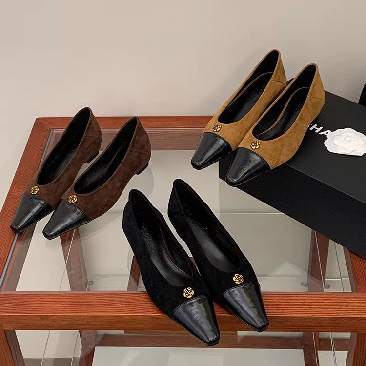 Damen Ballerinas mit elegantem spitz zulaufendem Design und modischem Lackakzent R&B
