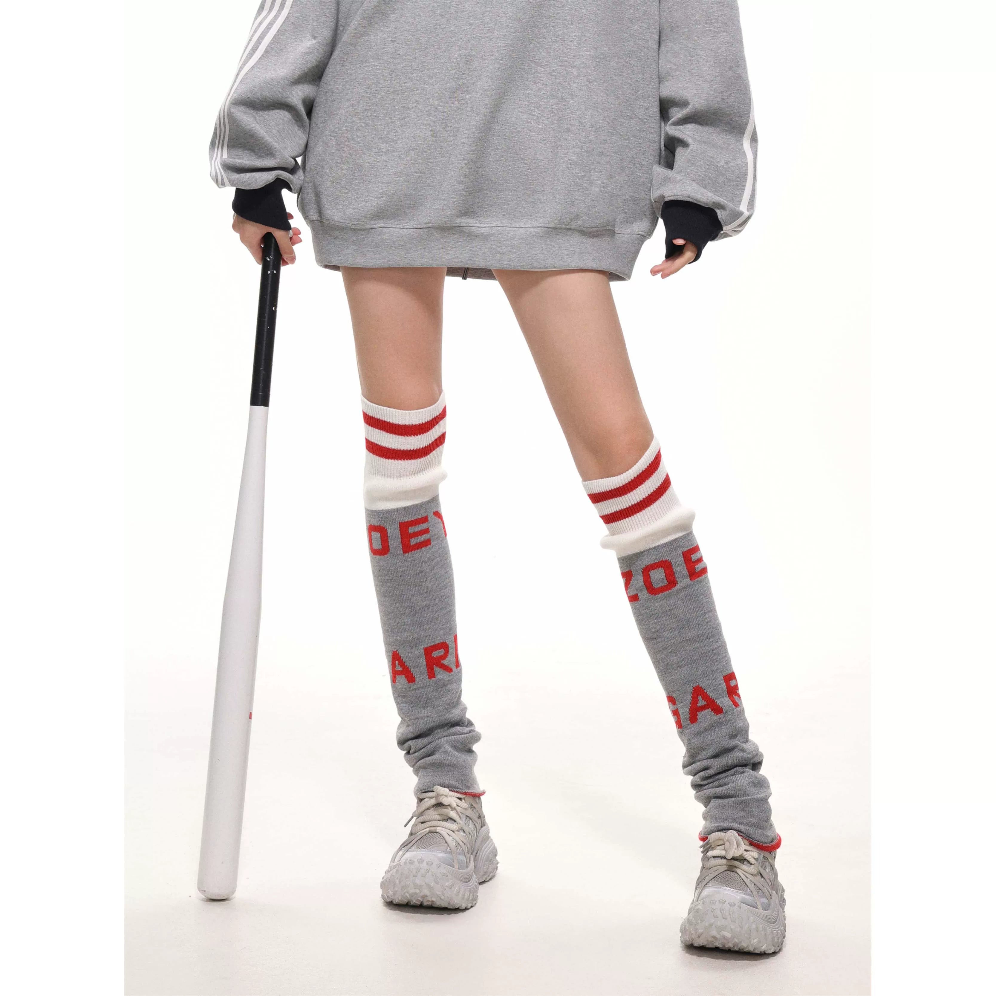 Damen nan sportliches Sweatshirtkleid im Oversize-Schnitt mit Kontraststreifen an den Ärmeln und geripptem Saum R&B