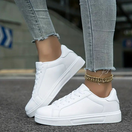Damen nan minimalistische Sneaker im veganen Lederlook mit gepolsterter Komfortsohle R&B