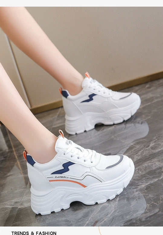 Damen Sportliche Plateau-Sneaker mit innovativer Dämpfung und modischem Design R&B