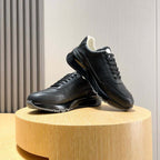 Damen sportive Sneakers mit bequemem Fußbett und atmungsaktiver Oberflächenstruktur R&B