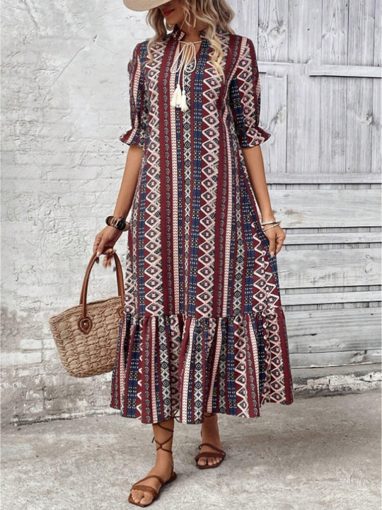 Damen Maxikleid mit grafischem Muster und detailreichen Volants R&B