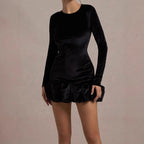 Damen Minikleid aus edlem Samt mit voluminösen Rüschendetails R&B