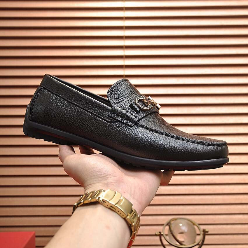 Herren Mokassins mit luxuriösem Leder und elegantem Zierdetail R&B