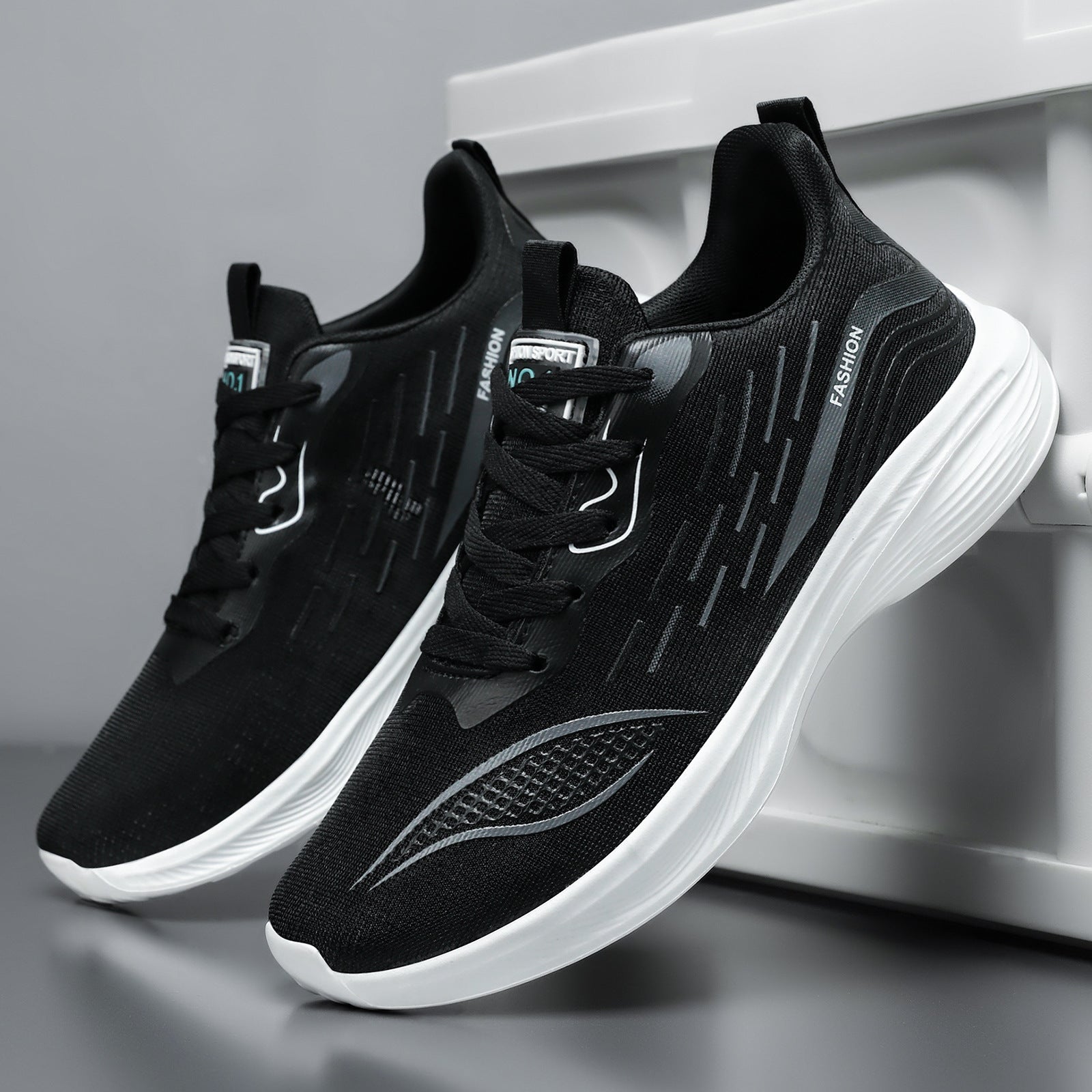Damen Sportliche Sneakers mit atmungsaktiver Mesh-Oberfläche und dynamischem Dämpfungssystem
