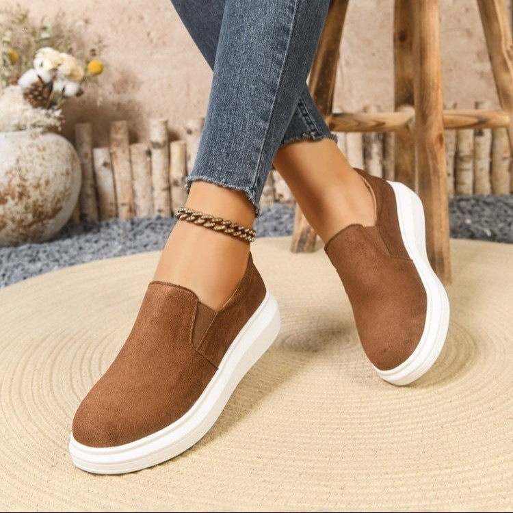 Damen Slip-On Sneakers mit atmungsaktiver Oberflächenstruktur und rutschfester Sohle