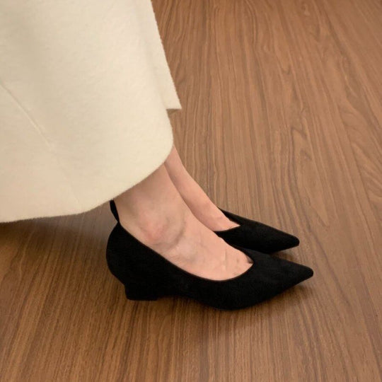 Damen elegante Pumps mit verspielt geschwungenem Design und Schleifenakzenten R&B