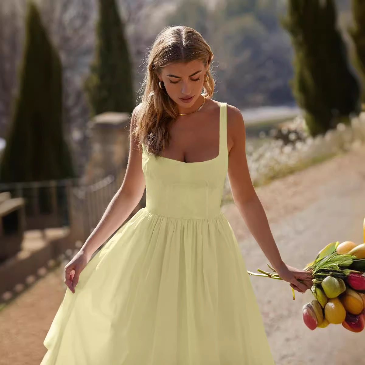 Damen Maxikleid mit elegantem Schnitt und voluminösem Rock R&B