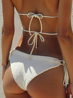 Damen Triangel-Bikini mit raffiniertem Knoten und hochwertigen Details