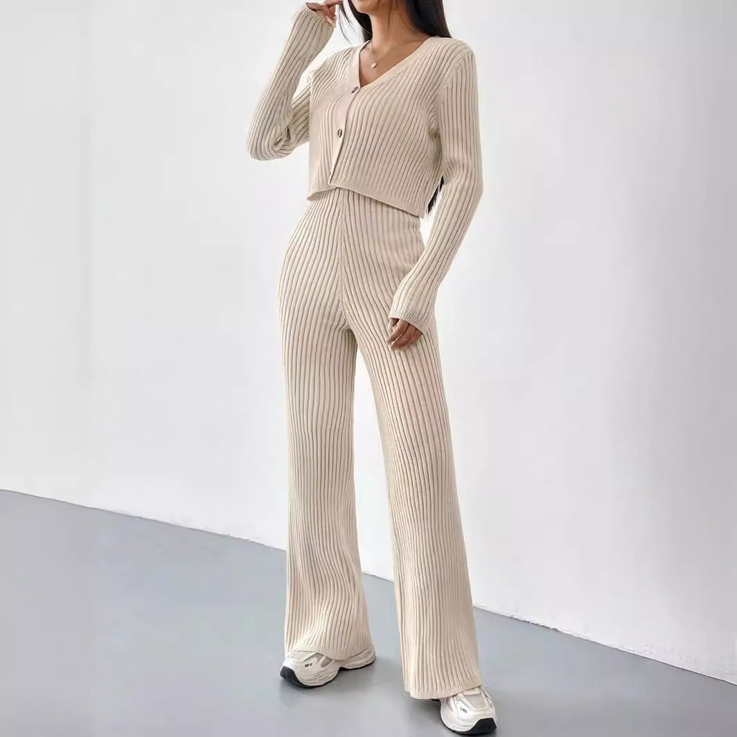 Damen elegantes Rippstrick-Set mit V-Ausschnitt und Knopfdetails R&B