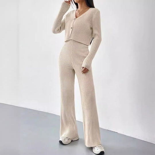 Damen elegantes Rippstrick-Set mit V-Ausschnitt und Knopfdetails R&B
