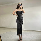 Damen Elegantes Maxikleid mit raffiniertem Wickelschnitt und schmalen Spaghettiträgern R&B