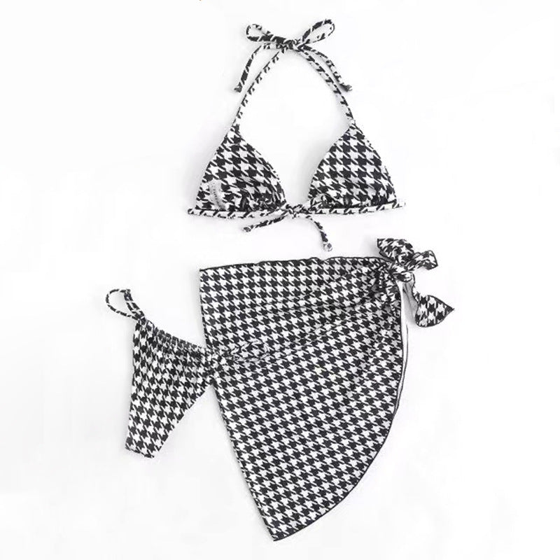 Damen Bikini-Set mit modernem Hahnentrittmuster und schickem Wickelrock R&B