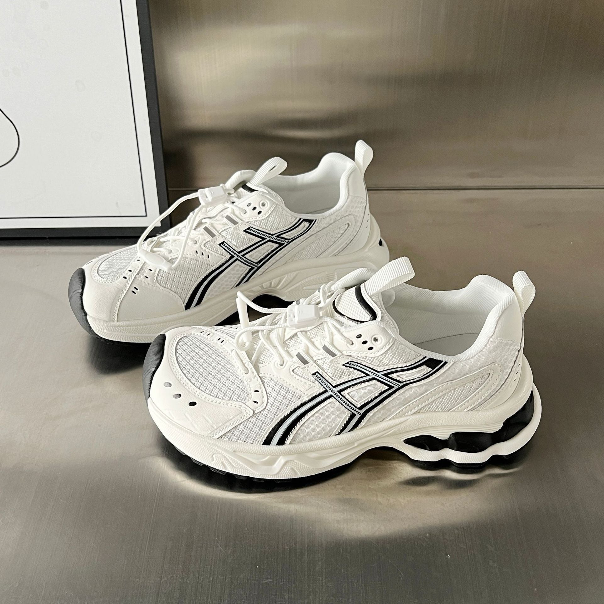Damen Sportliche Lauf-Sneaker mit atmungsaktivem Mesh-Obermaterial und rutschfester Sohle R&B