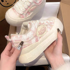 Damen Exklusive Trend-Sneaker mit weichem Obermaterial und besonders dämpfender Sohle
