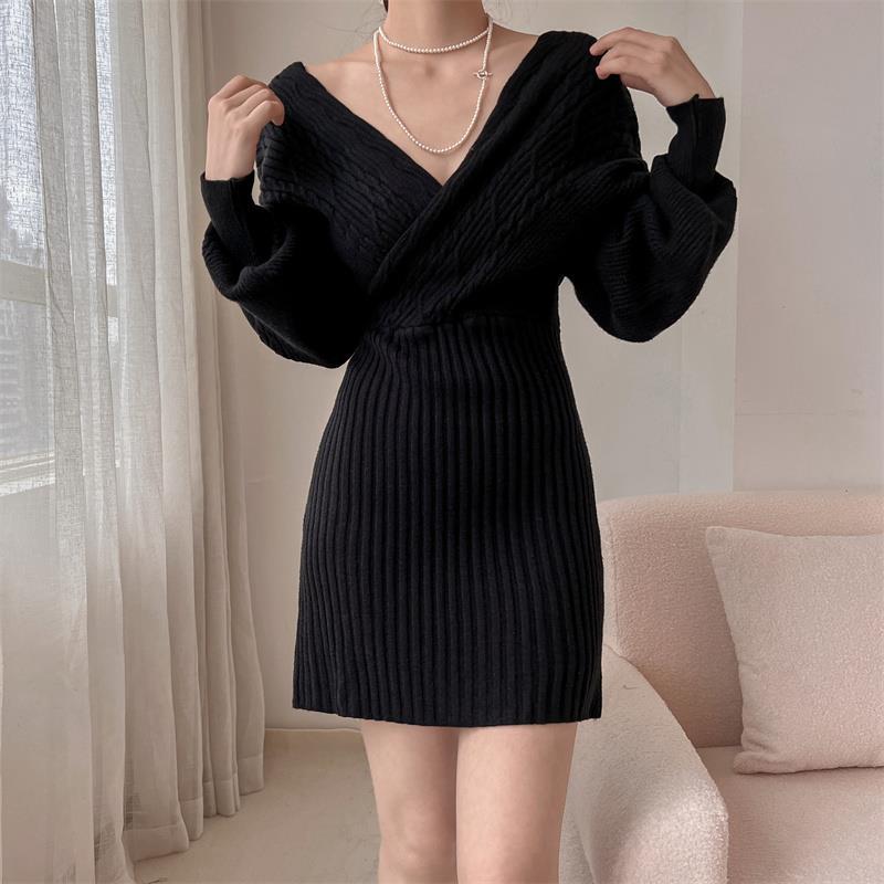 Damen Elegantes Strickkleid mit V-Ausschnitt und besonderem Rippenmuster R&B