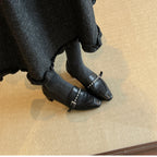 Damen Mokassins mit elegantem Schnallenakzent und weichem Veloursleder