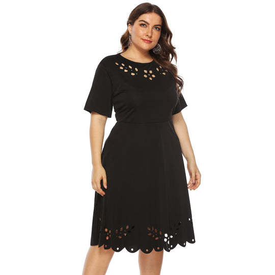 Damen elegantes Kleid mit durchbrochenem Kragen und wellenförmigem Saum R&B