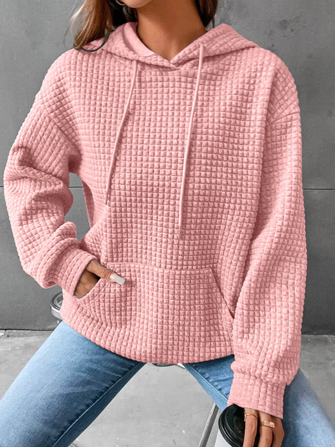 Damen stylischer Hoodie mit strukturiertem Material und Kängurutasche R&B