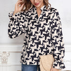 Damen Bluse mit modernem geometrischem Muster und eleganten Rüschendetails R&B