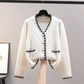 Damen Strickcardigan mit kontrastierenden Knöpfen und Taschen