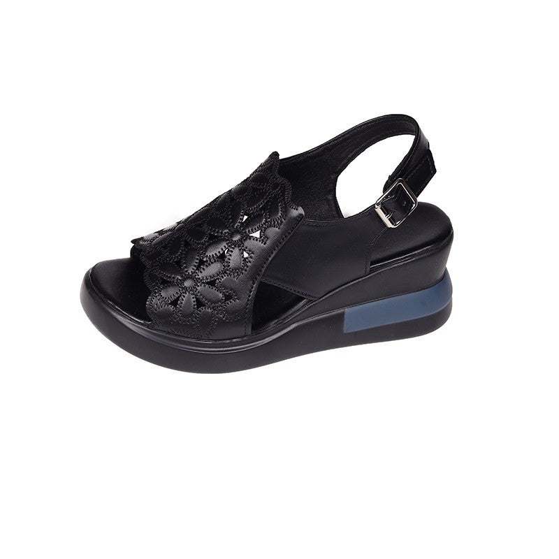 Damen nan Keilsandale mit floraler Laserperforation gepolsterter anatomischer Innensohle und verstellbarem Fersenriemen R&B