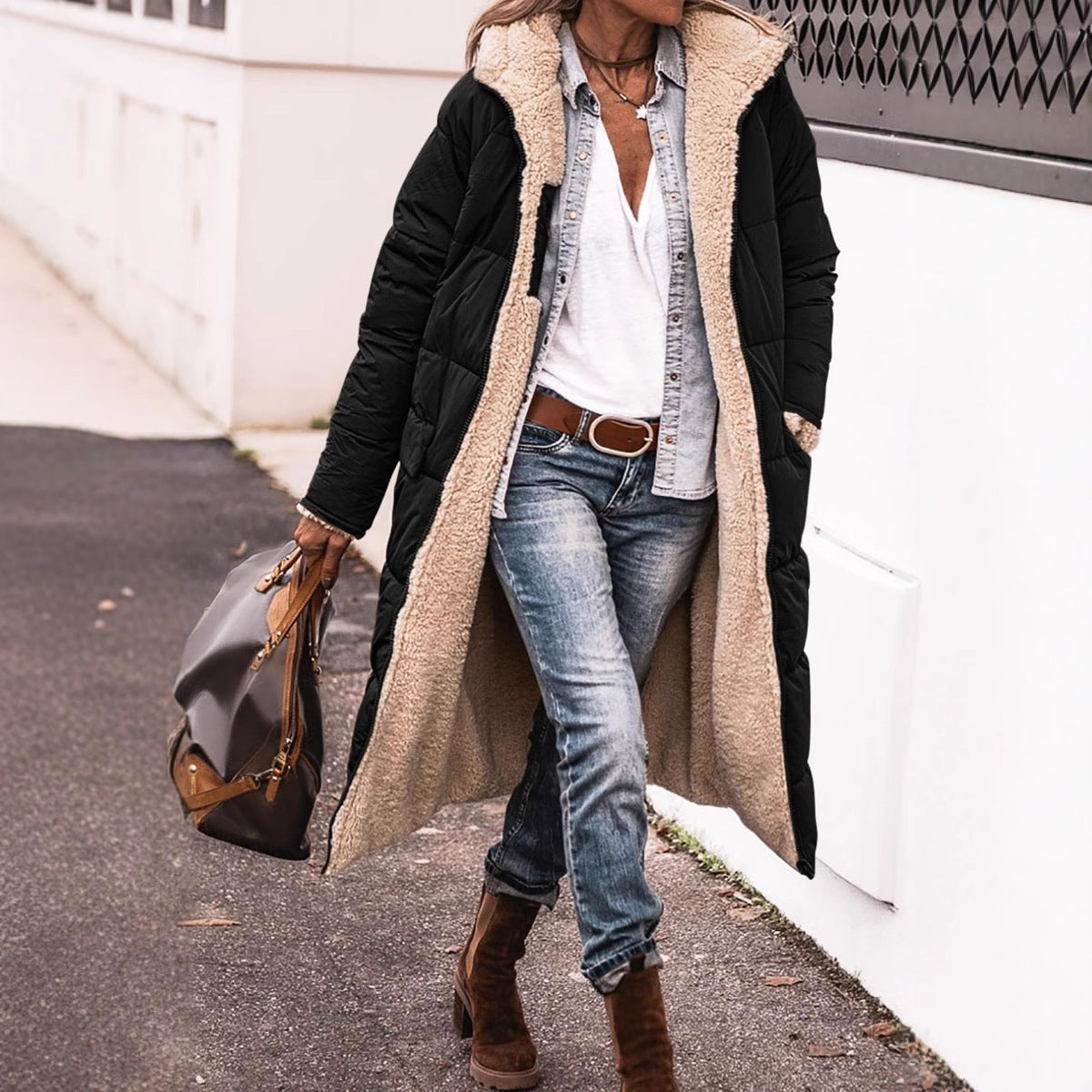 Damen kuscheliger Winterparka mit hochwertigem Teddyfutter und praktischen Taschen R&B