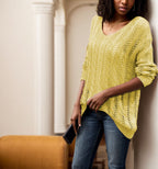 Damen luftiger Strickpullover mit Rippstruktur und asymmetrischem Saum R&B