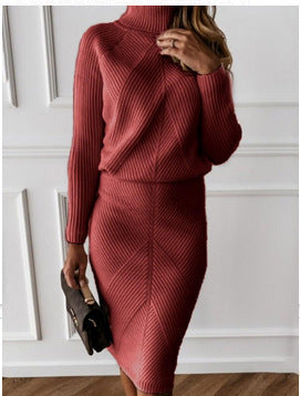 Damen Strickkleid mit hohem Kragen und eleganter Rippstruktur R&B