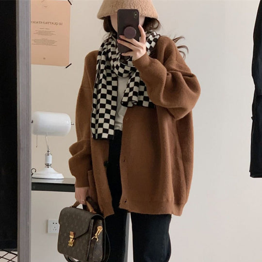 Damen Gemütliche Strickjacke mit weiten Ärmeln und praktischen Taschen R&B