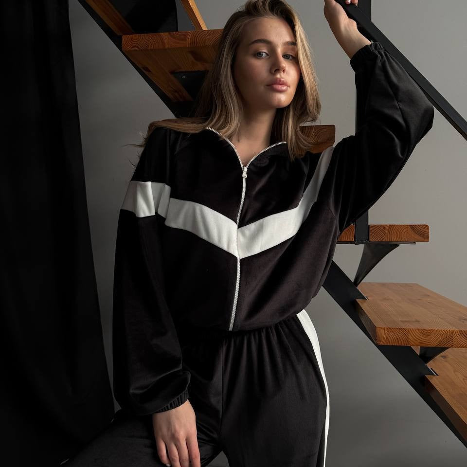 Damen Loungewear-Set mit Kapuze und Reißverschluss R&B