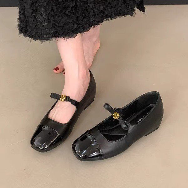 Damen Ballerina-Pumps mit modischem Riemchen und eleganter Lackspitze R&B