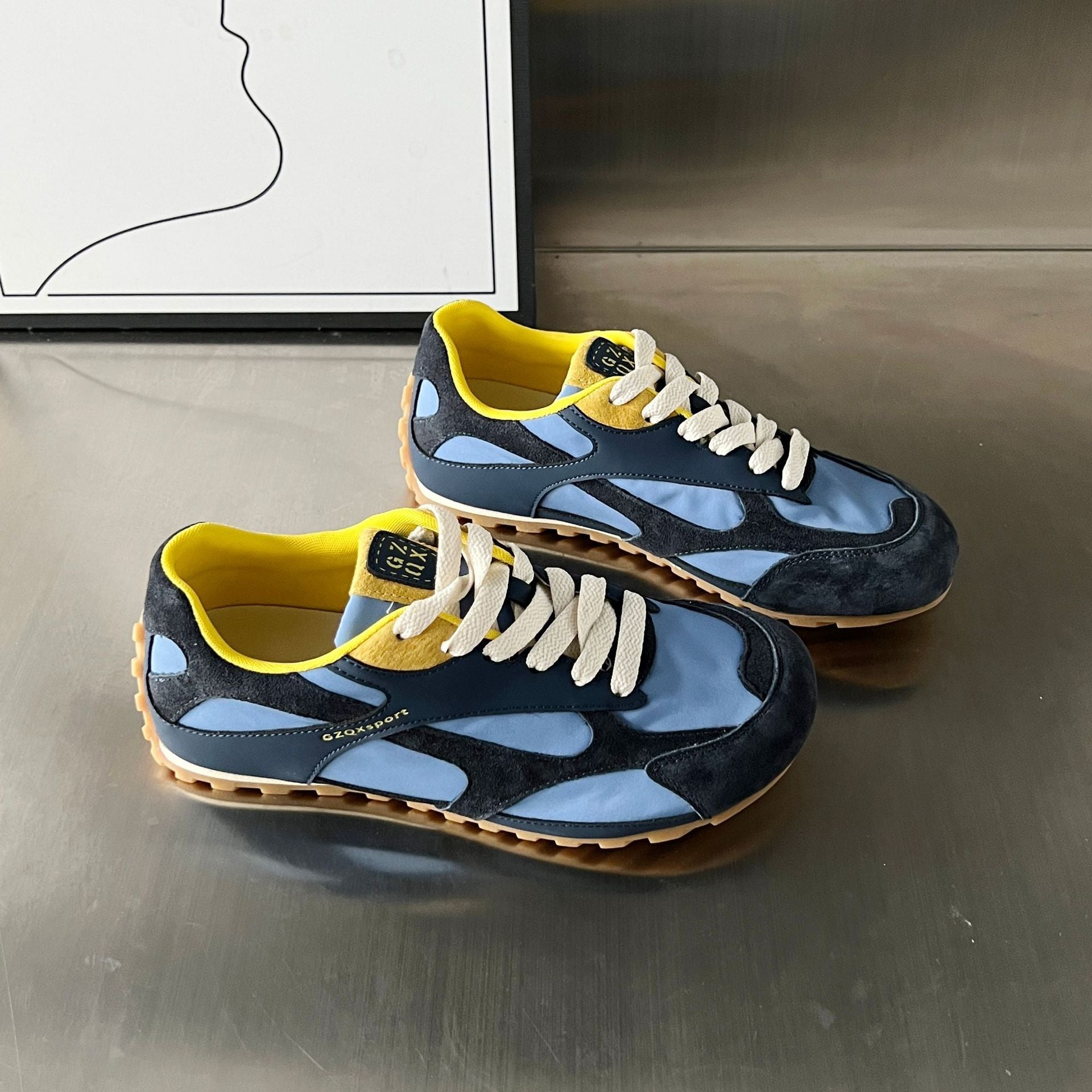 Damen Sportliche Freizeit-Sneaker mit atmungsaktiver Mesh-Oberfläche und stabiler Gummisohle R&B