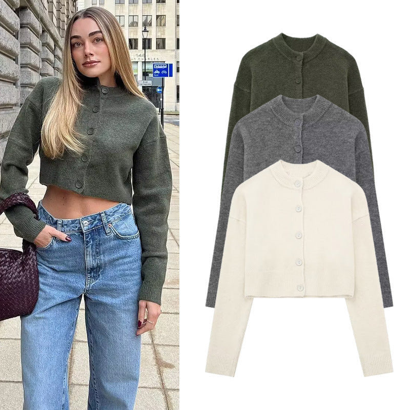 Damen Kurzpullover mit knopfbeschichtetem Design R&B