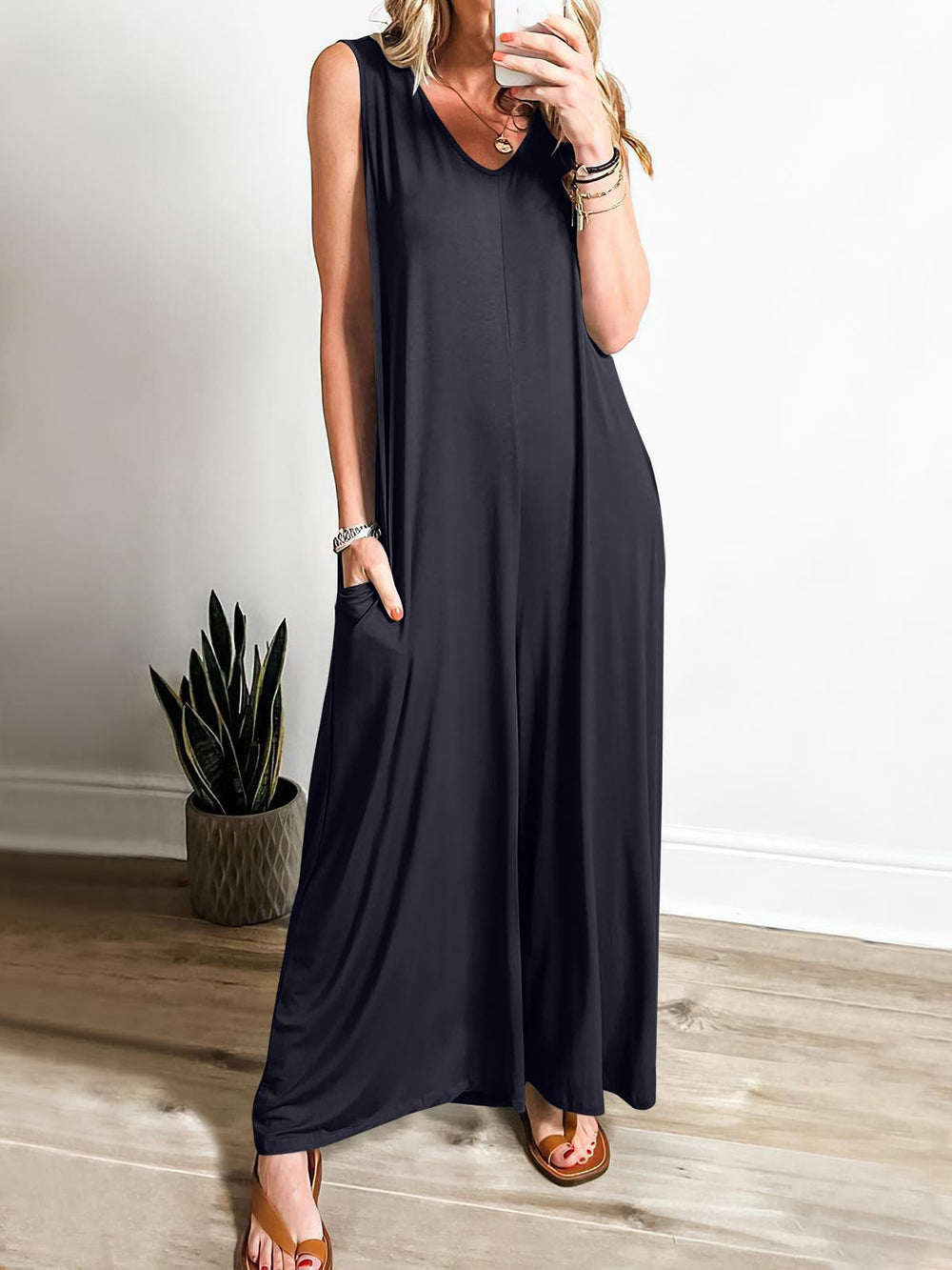 Damen ärmelloses Maxikleid mit seitlichen Taschen und fließender Silhouette R&B