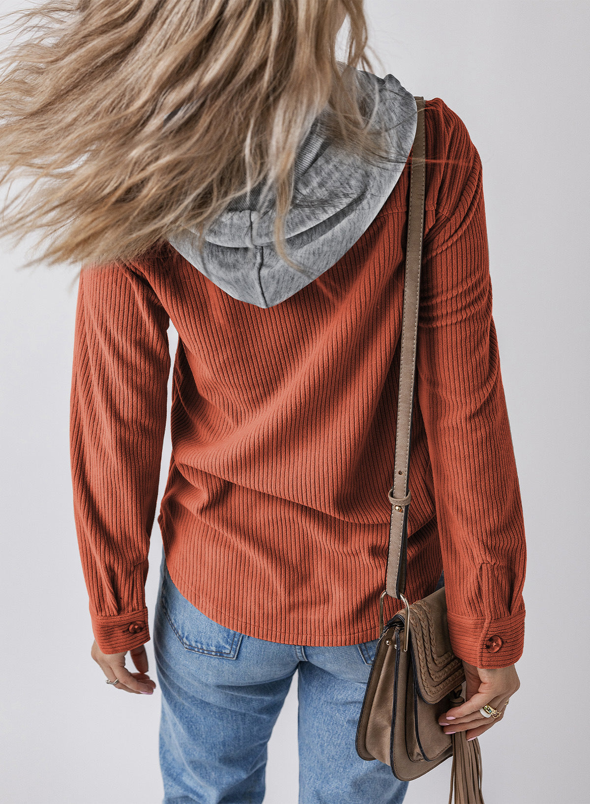 R&B | Revers Knopf Kapuzenjacke