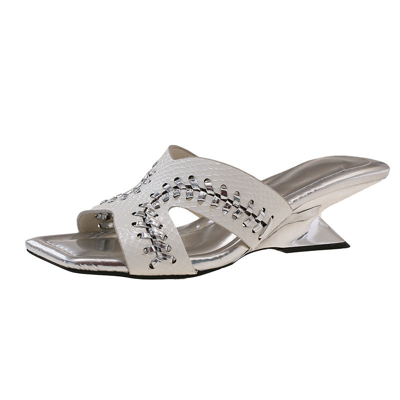Damen Gleitschuhe mit dekorativen Strass-Elementen und modischem Absatz R&B