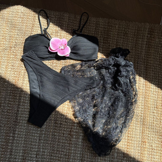Damen Bikini-Set mit romantischem Spitzenüberwurf R&B