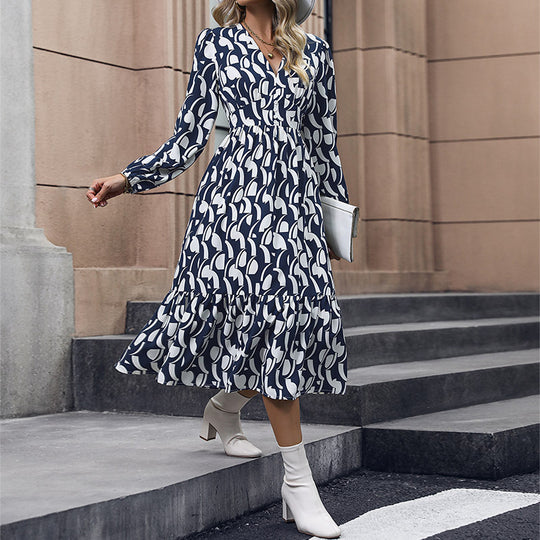 Damen Maxikleid mit eleganter Raffung und schwingendem Rock R&B