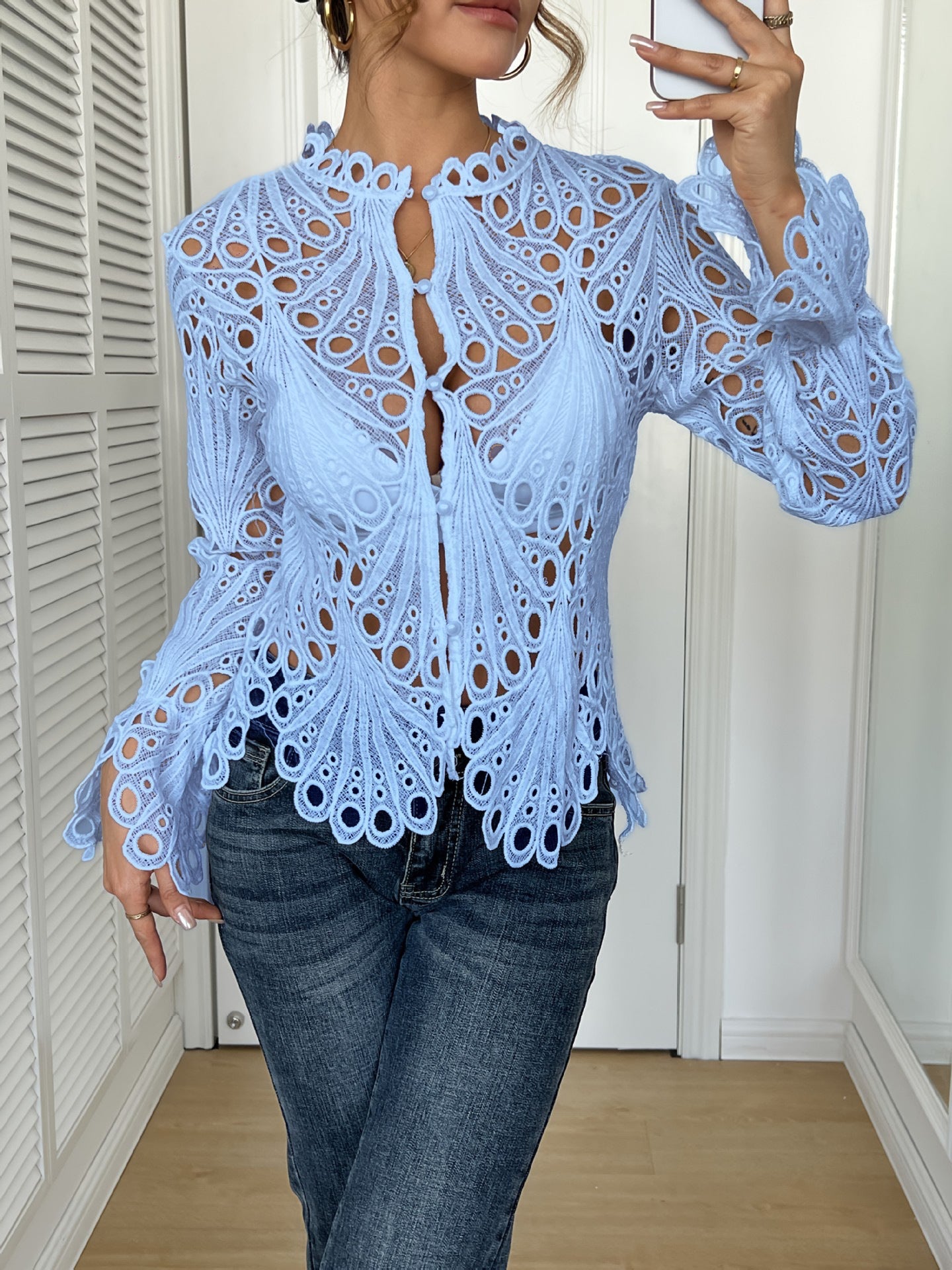 Damen Spitze Bluse mit eleganten Cut-Outs und figurschmeichelndem Design R&B