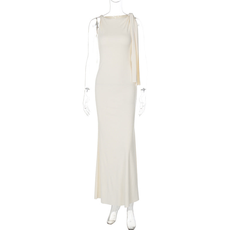 Damen Elegantes Maxikleid mit asymmetrischen Trägerdetails R&B