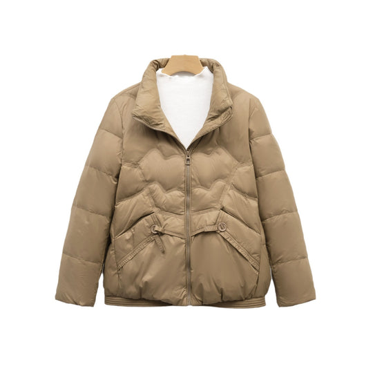 Damen Steppjacke mit dekorativen Knopfdetails und hohem Kragen R&B